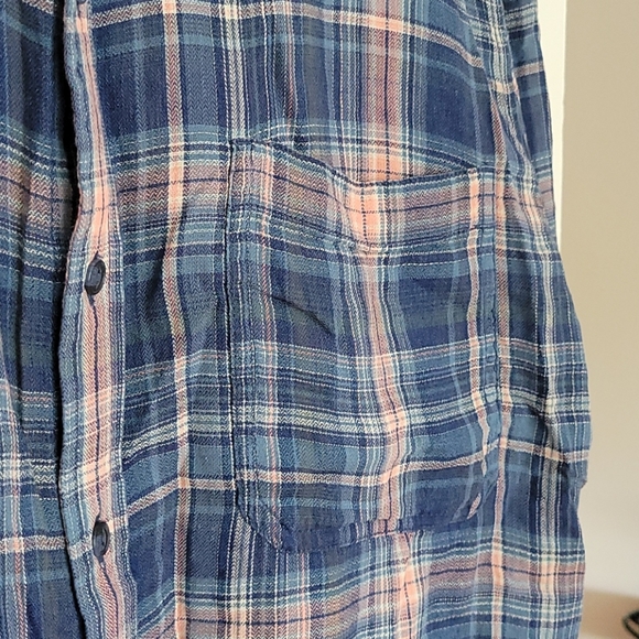 TNA Boyfriend plaid button down, sz L - Picture 3 of 4